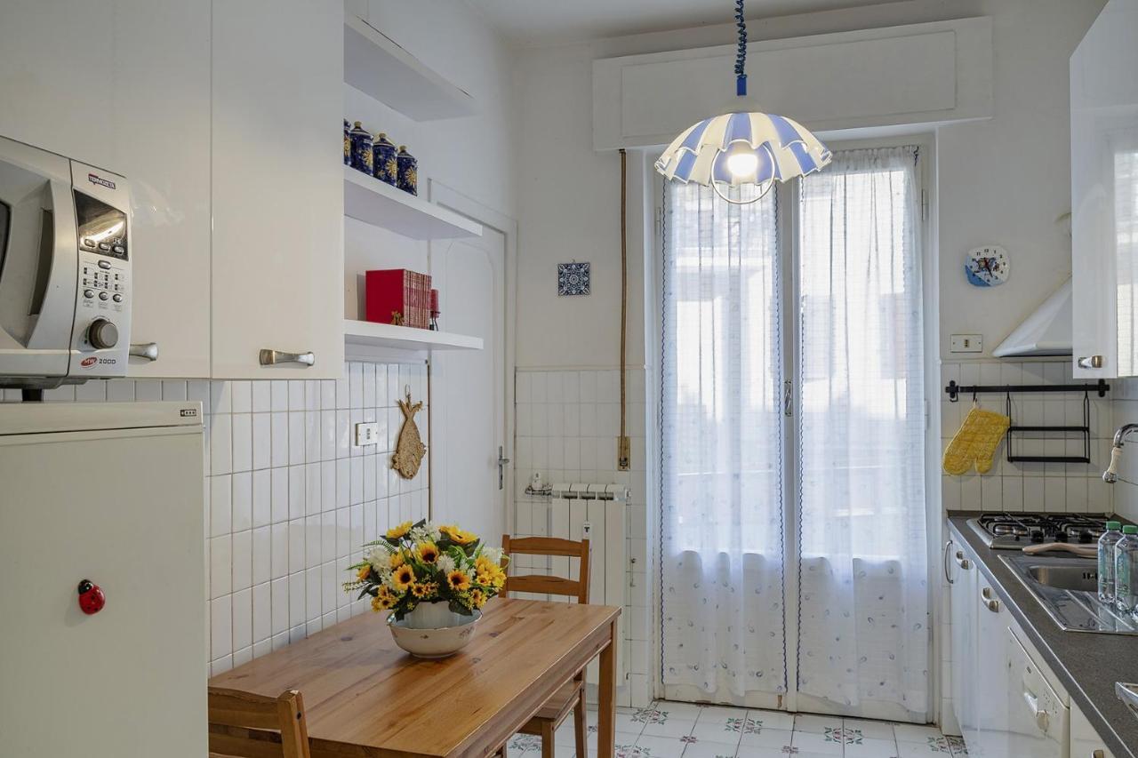 Homey Seaview Apartment By Wonderful Italy Genua Exterior foto